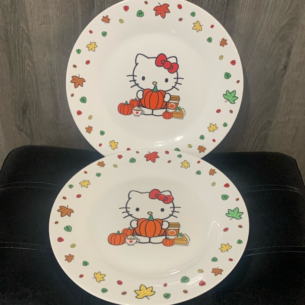 New Hello Kitty Pumpkin Spice Fall 10.5" Large Ceramic Set Of 2 Dinner Plates